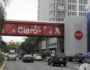 Claro is pushing plans with more data. (Credit: © Mauricio Pascual)