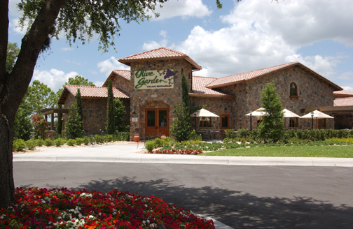 Olive Garden to hire 250 for San Patricio restaurant ...