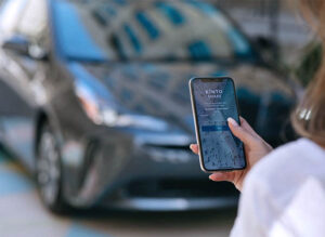 Users can complete the entire vehicle rental process through the Kinto Share PR mobile app, turning their smartphone into the vehicle’s key.