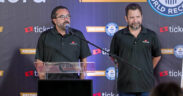 From left: Ticketera executives Manny Morales and Ricardo Aponte during the announcement of the Guinness World Record recognition.