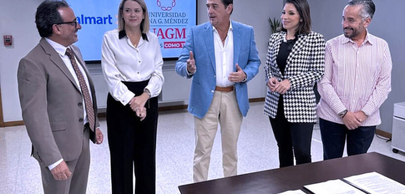 From left: Juan C. Sosa, dean of the Business, Tourism and Entrepreneurship Division at Ana G. Méndez University; Coral Cummings, director of government relations and public affairs at Walmart Puerto Rico; José F. Méndez, president of Ana G. Méndez University; Viviana Mercado, senior manager of corporate affairs at Walmart Puerto Rico; and Juan E. Ayala, associate vice president of development and community relations at Ana G. Méndez University.