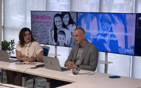 From left: Wilmarie de Jesús, policy analyst at Espacios Abiertos, and Daniel Santamaría-Ots, co-director of the nonprofit.