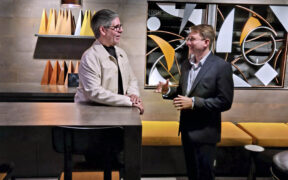 From left: Gilberto Guasp of Arco Publicidad and Jesús Cruz-Arce, CEO of ARC