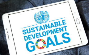 The University of Puerto Rico study “Sustainability Disclosures and the Sustainable Development Goals” introduced a closeness coefficient to assess how well banks align with UN sustainability benchmarks.
