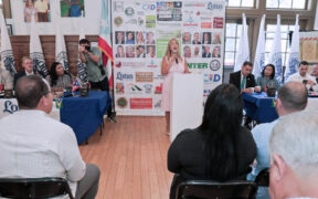 Ponce Mayor Marlese Sifre-Rodríguez speaks during the tourism forum held in New York to advocate for broader promotion of Puerto Rico’s municipalities.