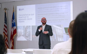 Gain Solutions founder Ricardo Benítez-Bajandas speaks during a workshop on export opportunities to Spain.