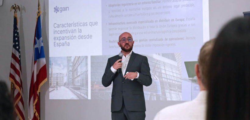 Gain Solutions founder Ricardo Benítez-Bajandas speaks during a workshop on export opportunities to Spain.