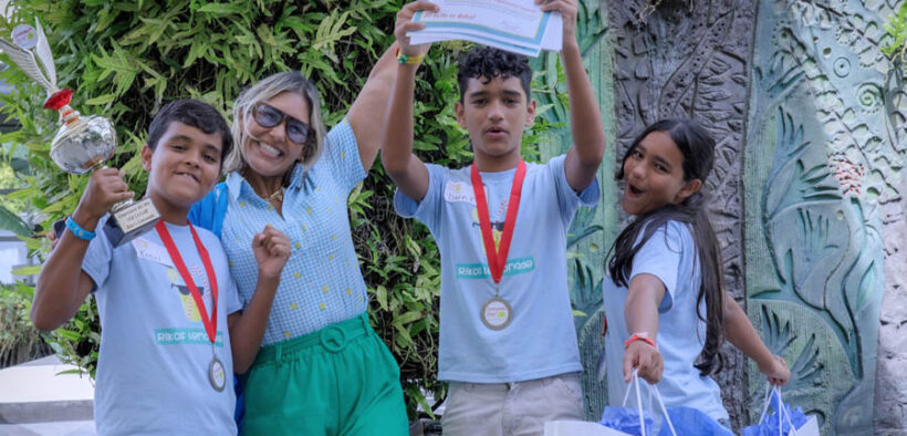 Siblings Dereck, Keniel and Keyvliannie “Annie” Lagares, owners of Riko’s Limonada in San Juan, won first place.
