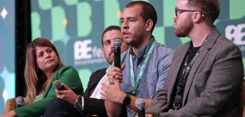 Representatives from Amasar, Skootel, Cultimar and Divinisssimo Gelato take part in a panel discussion at Boricua Emprende Fest.