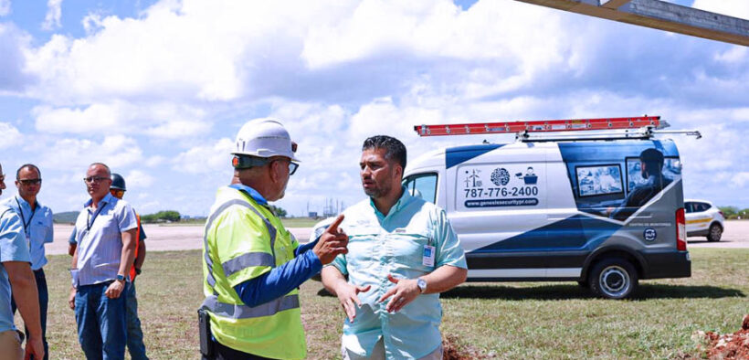 Ports Authority Executive Director Norberto Negrón (center) tours the security modernization project at Rafael Hernández International Airport in Aguadilla.