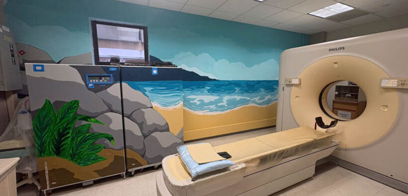 A coastal-themed mural with blue tones, rocks and plants was painted in the Imaging Center at Puerto Rico Children’s Hospital in Bayamón to create a calming environment for pediatric patients.