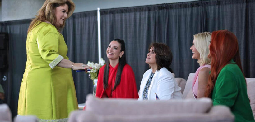 From left: Gov. Jenniffer González; Denise Quiñones, Miss Universe 2001; Deborah Carthy-Deu, Miss Universe 1985; Victoria Kjaer, Miss Universe 2024; and Zuleyka Rivera, Miss Universe 2006.