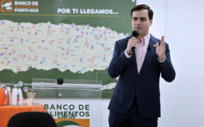 Puerto Rico Resident Commissioner Pablo José Hernández speaks at the Puerto Rico Food Bank in Carolina during a roundtable discussion on the proposed transition from the Nutrition Assistance Program to the federal Supplemental Nutrition Assistance Program.