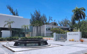 The Puerto Rico Supreme Court is being asked to strike down a liability exemption shielding LUMA Energy from consumer damage claims. (Credit: Carl Fiorito-López)