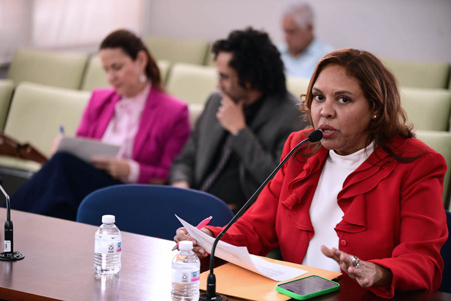 Bill aims to ban credit card minimums in Puerto Rico