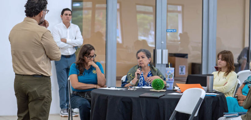 In Culebra, Puerto Rico, the Foundation for Puerto Rico and the Puerto Rico Chamber of Commerce hosted a Community Innovation Hub event that brought together nonprofit organizations, entrepreneurs, community leaders and government representatives to address barriers to doing business and workforce development in the island’s eastern region.