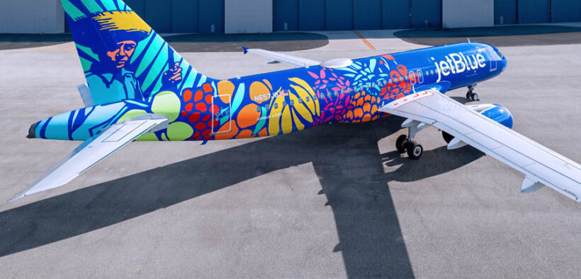JetBlue unveiled its special “Isla del Bluencanto” aircraft, designed by Puerto Rican artist Juan Gutiérrez-Rovira, at Luis Muñoz Marín International Airport.
