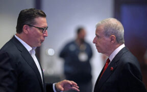 From left: Jorge L. Pérez, CEO of Discover Puerto Rico, and Raúl Bustamante, chairman of Discover Puerto Rico, during the 2025 Industry Update event in San Juan, where tourism officials shared results and forecasts for the island’s record-setting visitor growth.