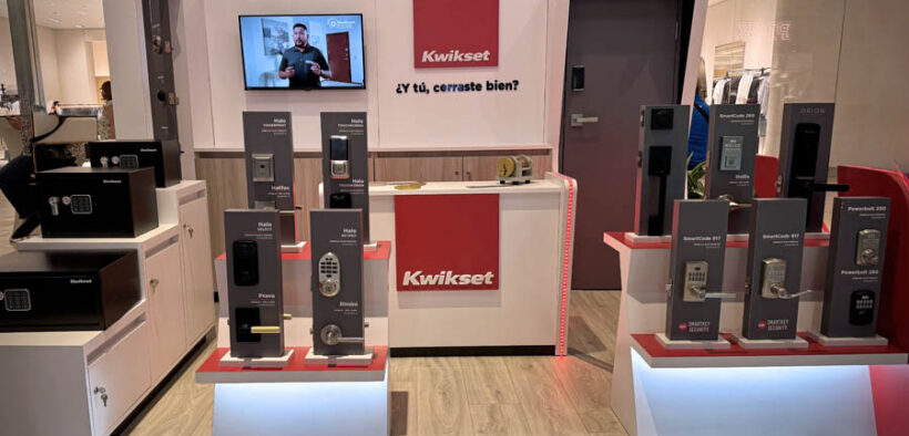 The new Kwikset store is located along the main corridor of Plaza Las Américas in San Juan.