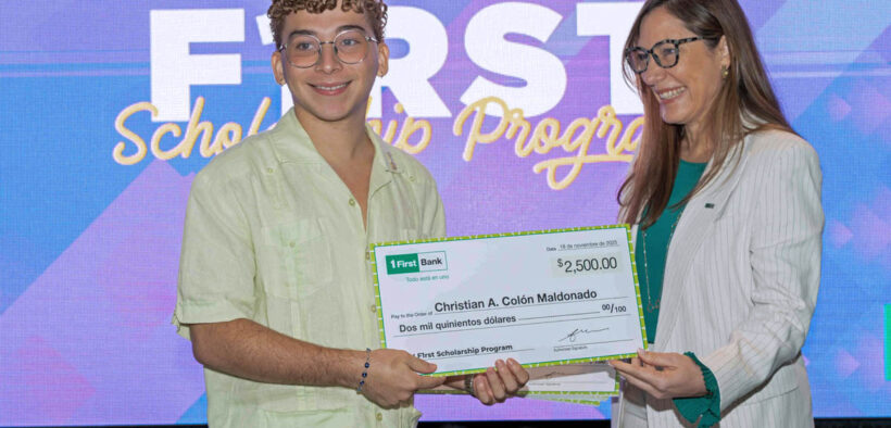 Christian A. Colón Maldonado, a University of Puerto Rico student, receives a $2,500 scholarship from FirstBank as part of the YOU First Scholarship Program.