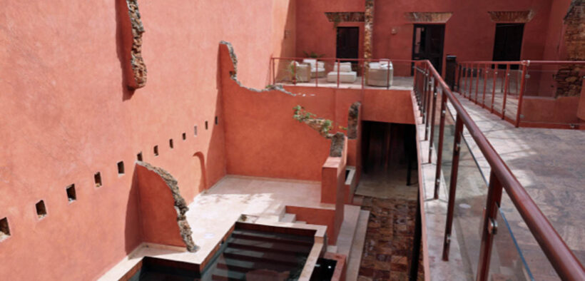 Las Ruinas is inside a historic building on Calle de la Cruz in Old San Juan.