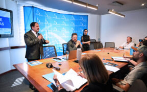 Hernán A. Vera-Rodríguez, director of the Observatorio de Sociedad, Gobernanza y Políticas Públicas at the Pontifical Catholic University of Puerto Rico in Ponce, and co-investigators Jennifer Castellanos-Barreto and Laura Pietri-Gómez present the findings of their two-year study on generational differences in Puerto Rico’s workforce.