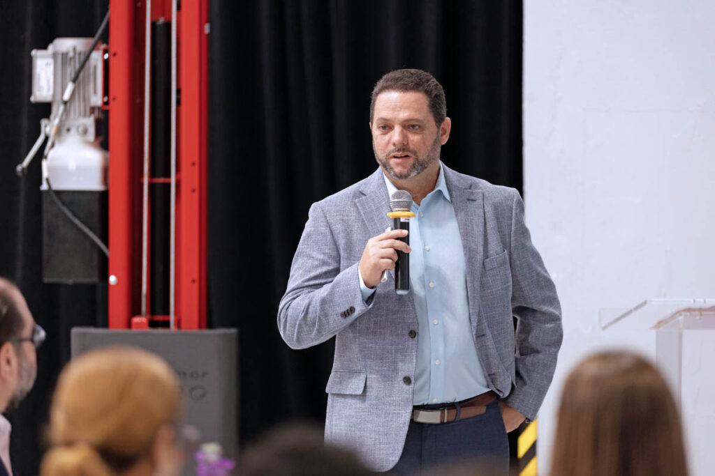 Toyota, CienciaPR launch STEM Lab for public schools