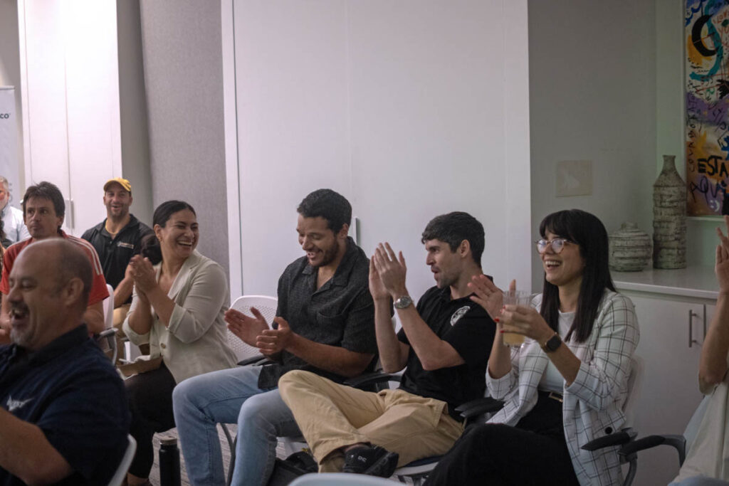 La Quinta Nube wins $5K at Jump All In! DemoDay