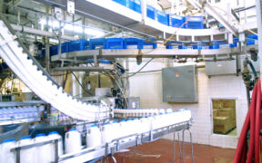 Upgraded bottling and distribution systems are central to Tres Monjitas’ long-term expansion plan as the company invests in modernizing its operations.