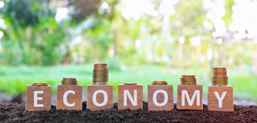 Economic indicators point to continued growth in Puerto Rico, tempered by uncertainty across key sectors. (Credit: Sulit Photos | Dreamstime.com)