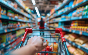 Shoppers in Puerto Rico are becoming more deliberate with their purchases as value-driven decisions reshape retail trends. (Credit: Olena Demydenko | Dreamstime.com)