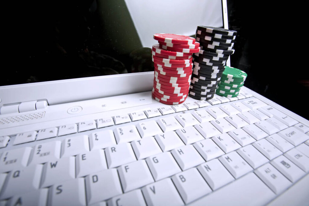 Study: Illegal online gambling drains Puerto Rico’s gaming economy