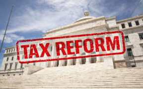 Gov. Jenniffer González submitted the second phase of her administration’s tax reform package to the Puerto Rico Legislature.